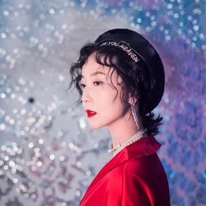 作品《什么都不图的女孩》刘佳